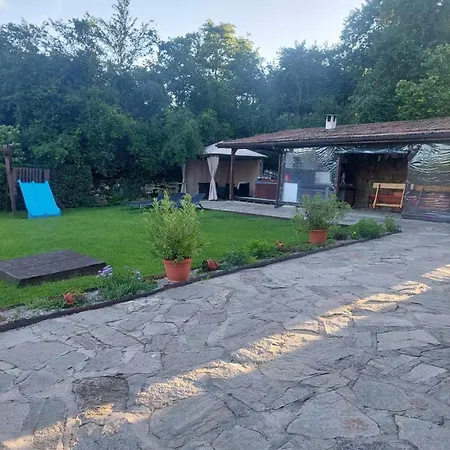 митровата къща *