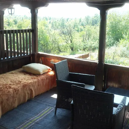 Holiday home митровата къща