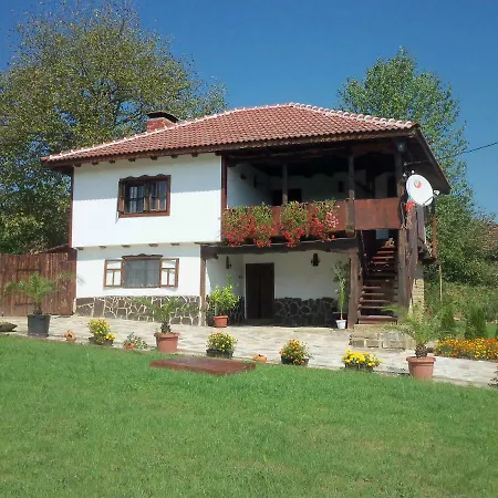 митровата къща *