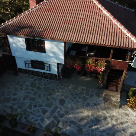 Feriehus митровата къща *