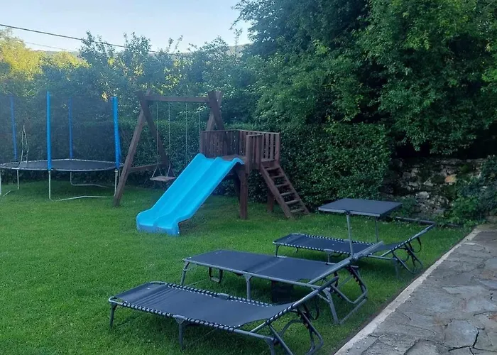 Nyaraló митровата къща