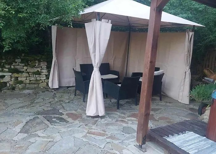 Nyaraló митровата къща Raynovtsi