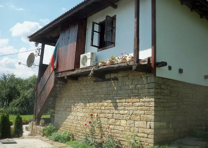 митровата къща