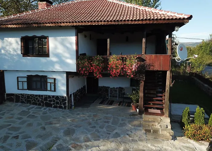 митровата къща * Raynovtsi